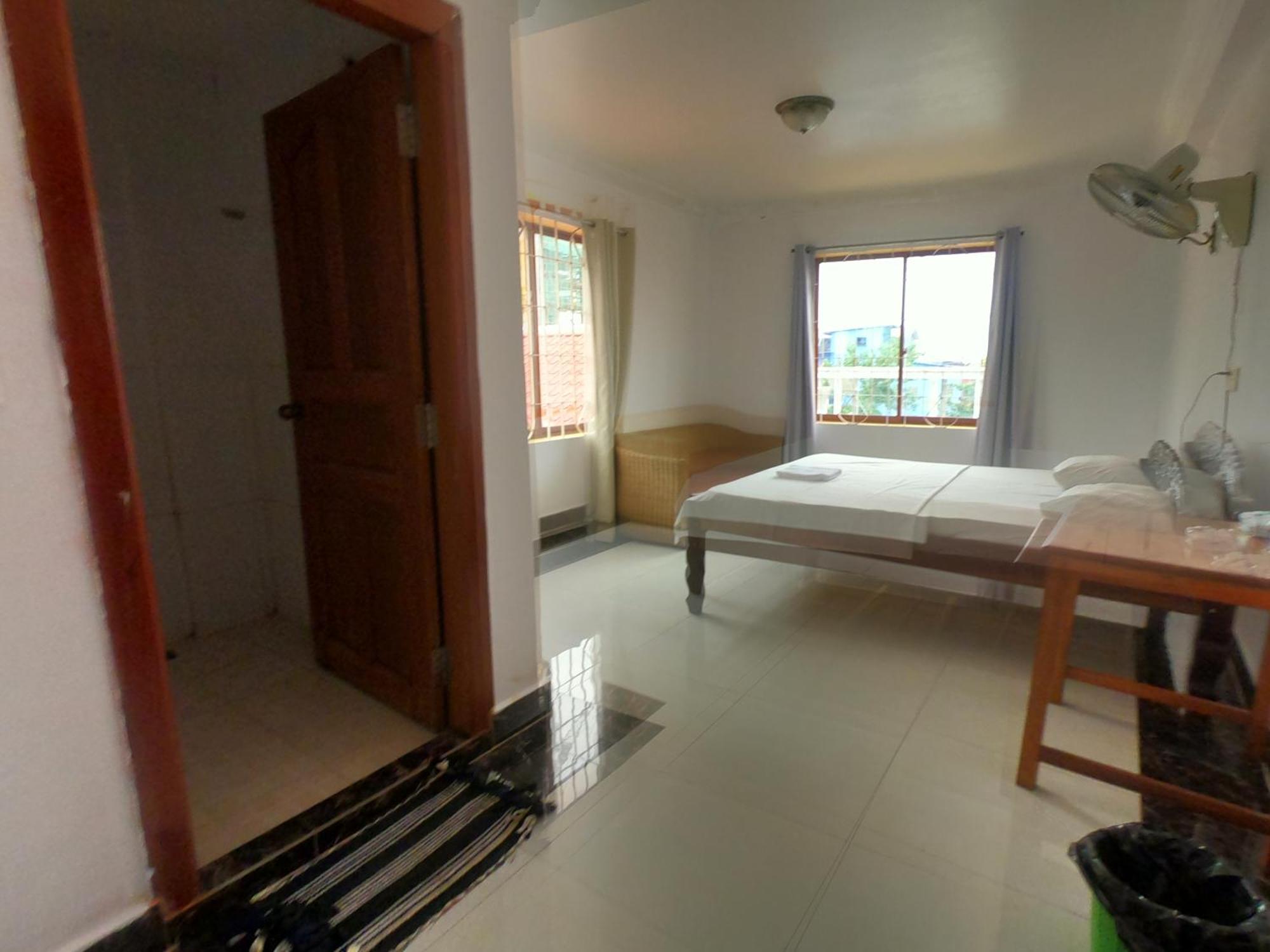 Hotel Good Morning Kampot Exterior foto