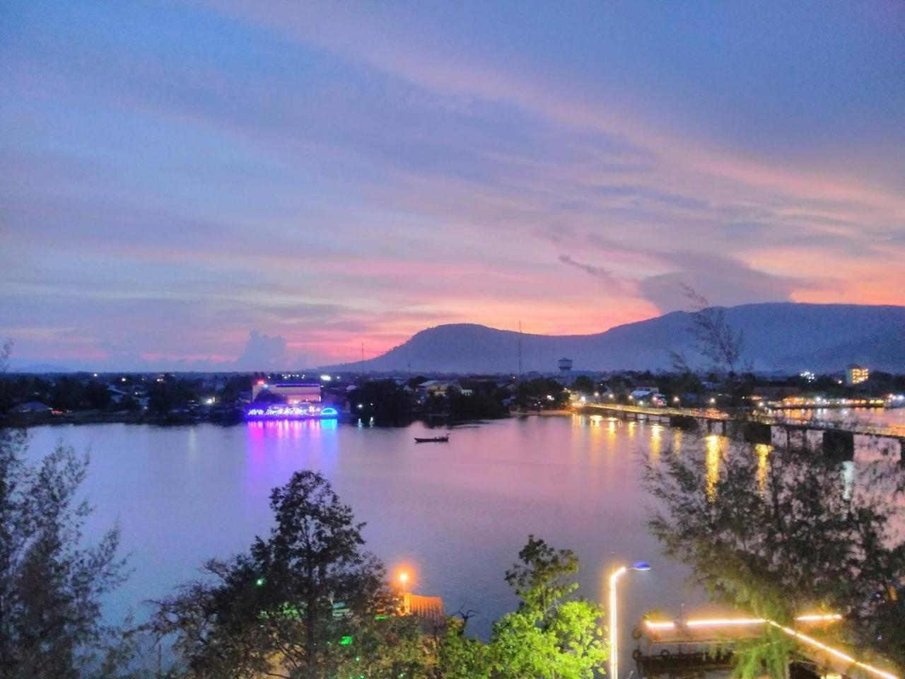 Hotel Good Morning Kampot Exterior foto